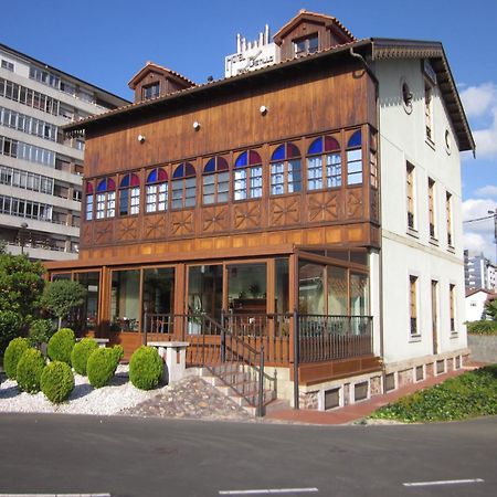 卡斯蒂洛高森酒店 萨利纳斯 外观 照片