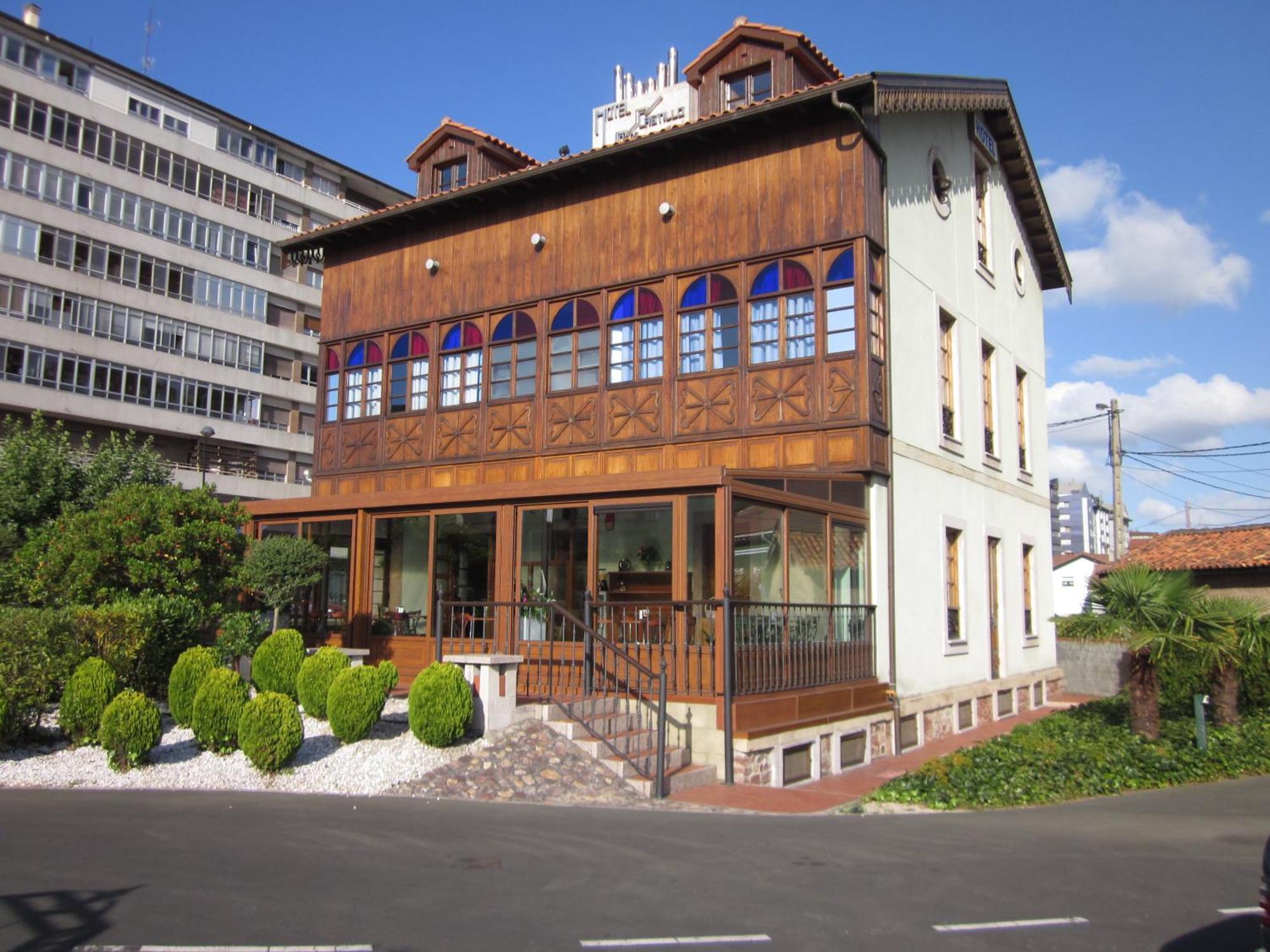 卡斯蒂洛高森酒店 萨利纳斯 外观 照片